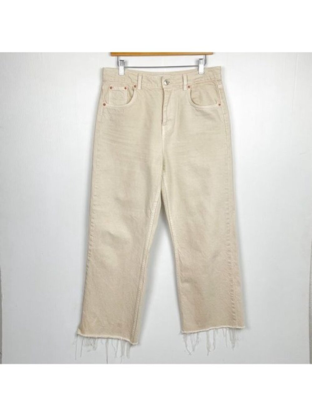 Zara The 90s Full Length ivory Jeans 10